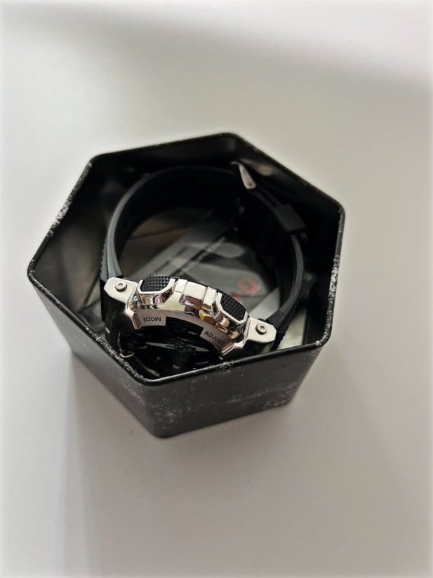 Casio G-Shock GM-110-1AER